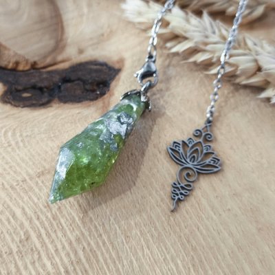 Photo — Pendule Péridot S7